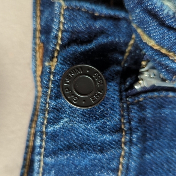 Gap Denim Shorts Girlfriend Short Medium Indigo Size 24 Distressed - Picture 7 of 12